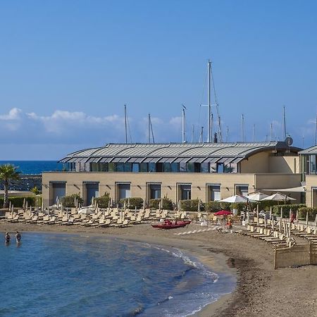 Hotel Riviera Dei Fiori San Lorenzo al Mare Zewnętrze zdjęcie